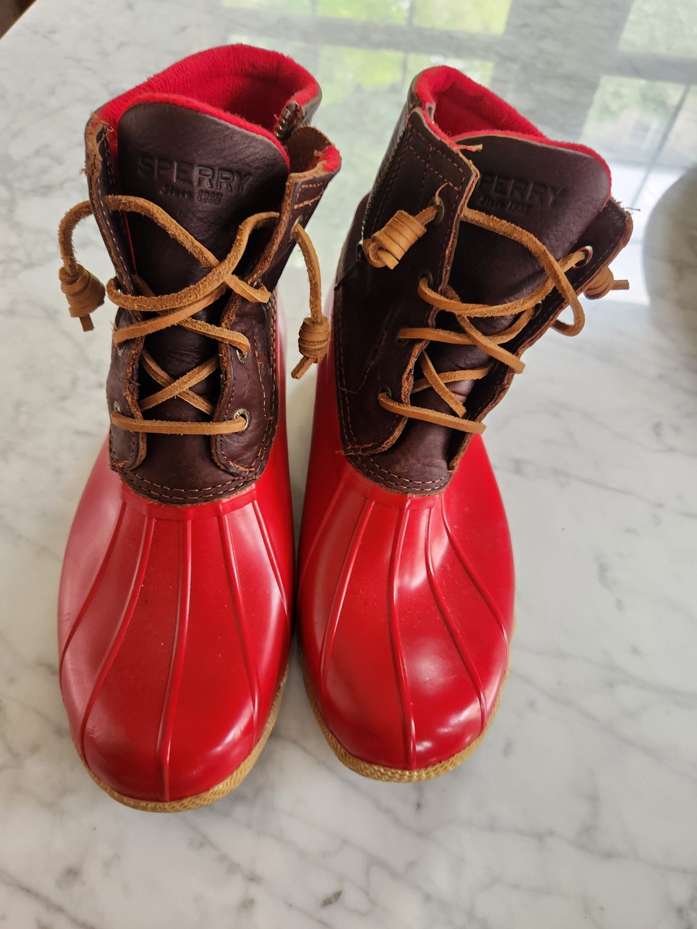 Sperry 2 Tone Red and Brown Waterproof Duck Boots, LIKE NEW.